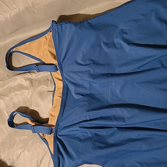 Tankini top - Picture 2 of 4